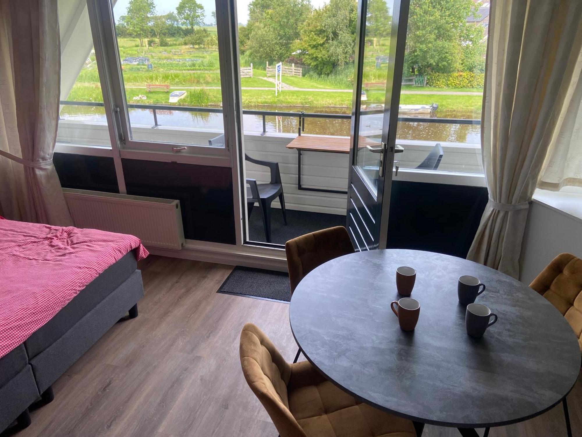 Wetterwillefriesland Wommels Bagian luar foto